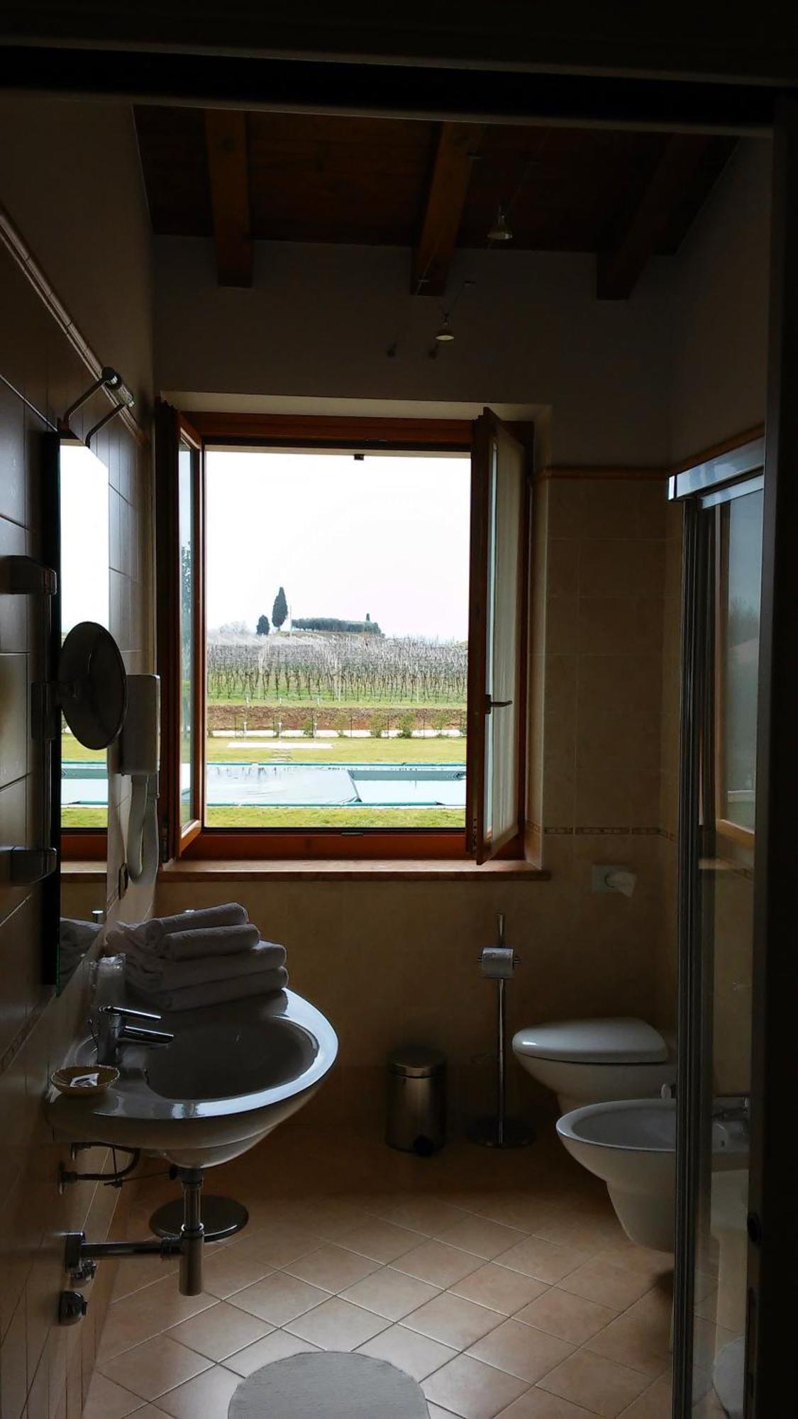 Relais Corte Pontigliardo 콜라 객실 사진